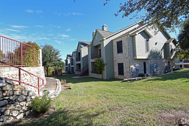 On The Green Apartments Austin, TX