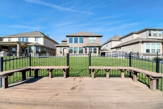 Building Photo - 29482 Westhope Dr