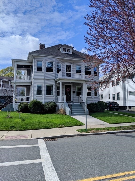 Primary Photo - 151 Maplewood St