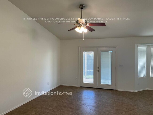 Foto del edificio - 1957 E Ironwood Dr