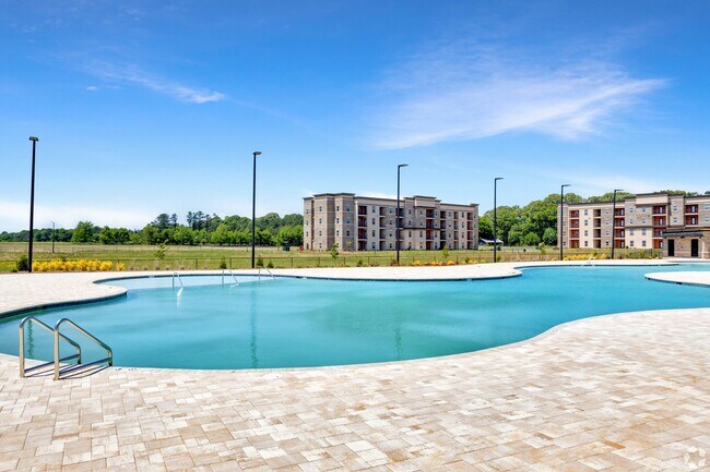 Foto del edificio - Joy Park Luxury Apartments