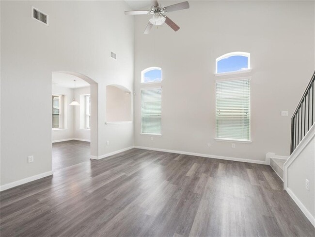Foto del edificio - 12112 Timber Arch Ln