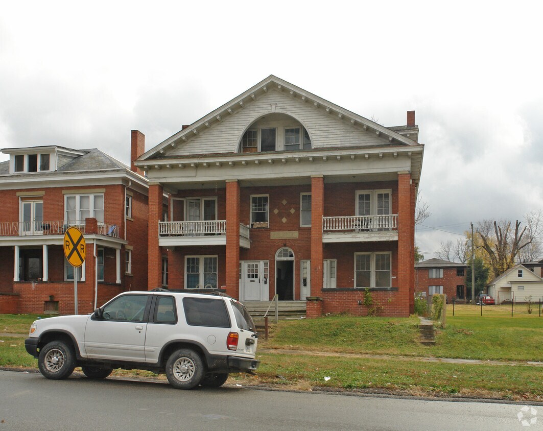 Foto del edificio - Colonial