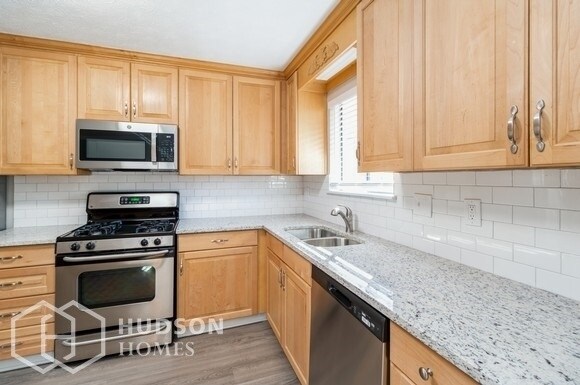Building Photo - AVAILABLE NOW! - 3933 Blake Court, Kennesa...
