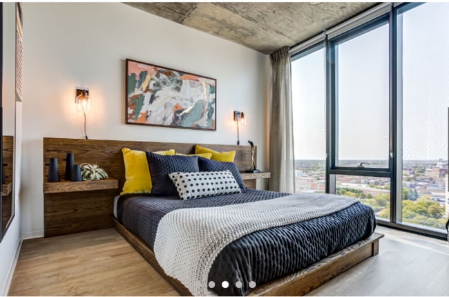 Building Photo - 2113 S Wabash Ave