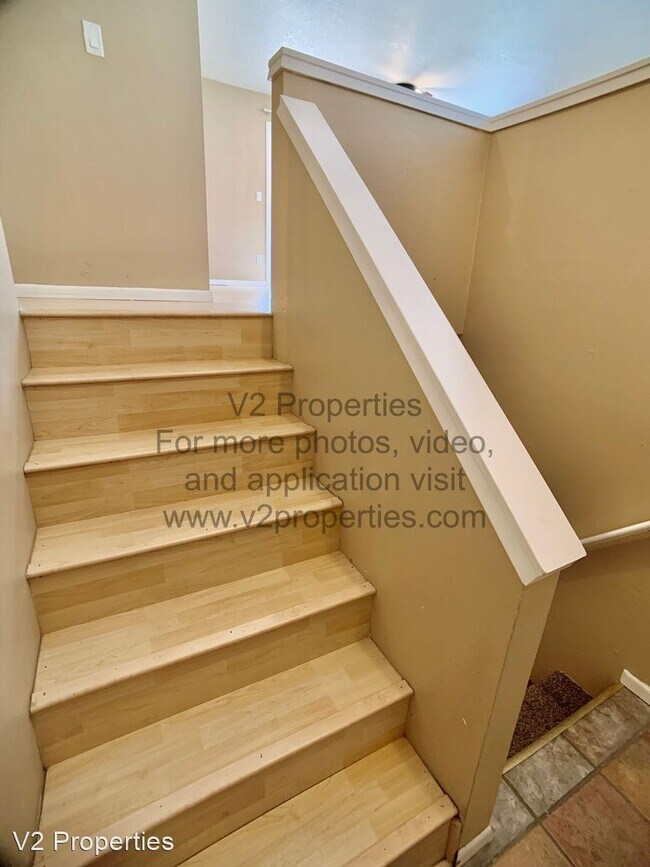 Building Photo - 3 br, 1.5 bath House - 1717 9th St