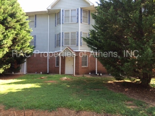 Primary Photo - 284 Highland Park Dr