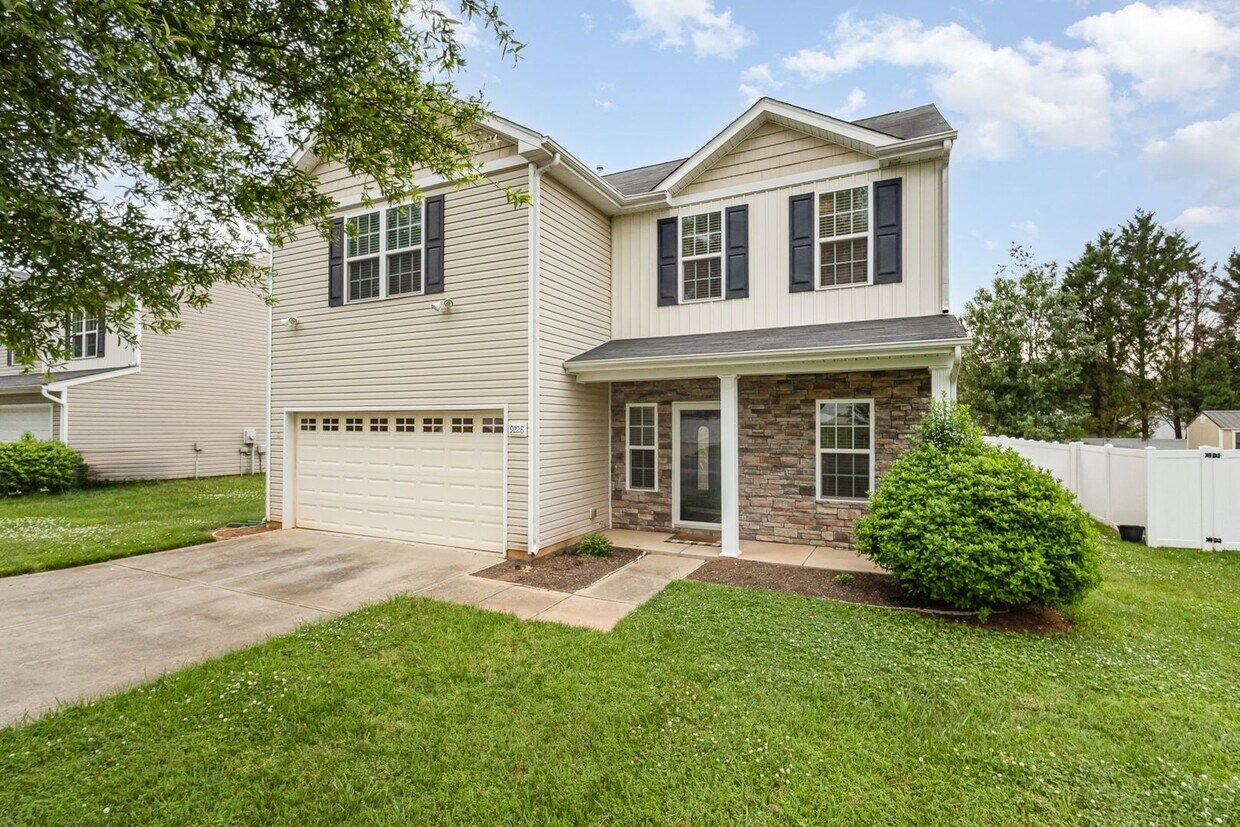 Foto principal - Lovely House in the North Lake Neigborhood
