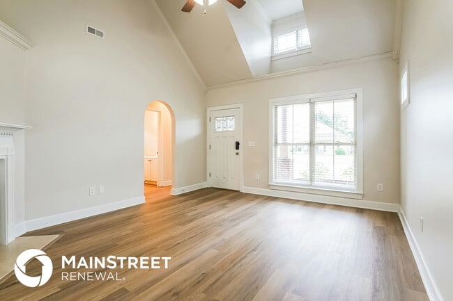 Foto del edificio - 181 Creekstone Tr