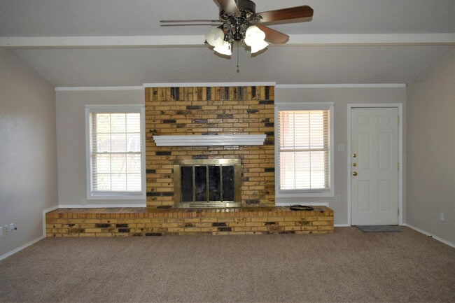 Foto del edificio - 8405 Fremont Ave