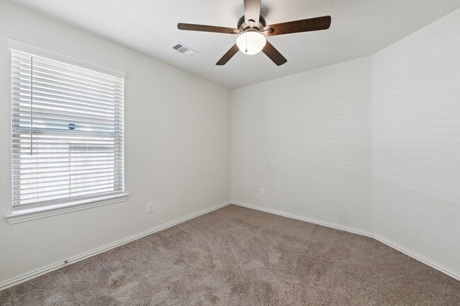 Building Photo - 4619 Sequoia Echo Dr