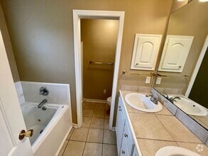 Building Photo - 112 Ashton Dr