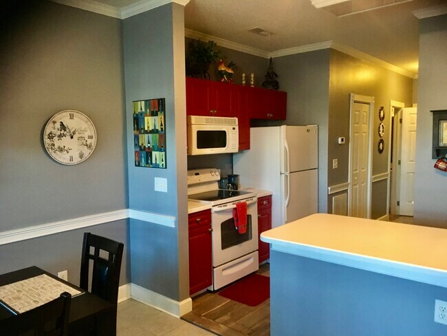 Foto del edificio - 4173 Hibiscus Dr