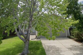 Building Photo - 19713 E Wagontrail Dr