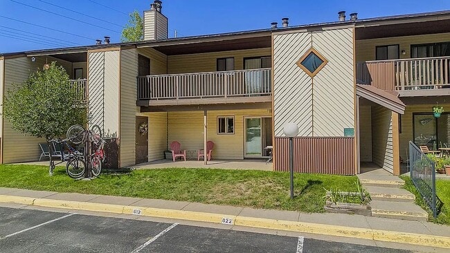 Building Photo - 1212 Avenida Del Sol