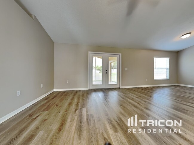 Foto del edificio - 13001 Fish Cove Dr