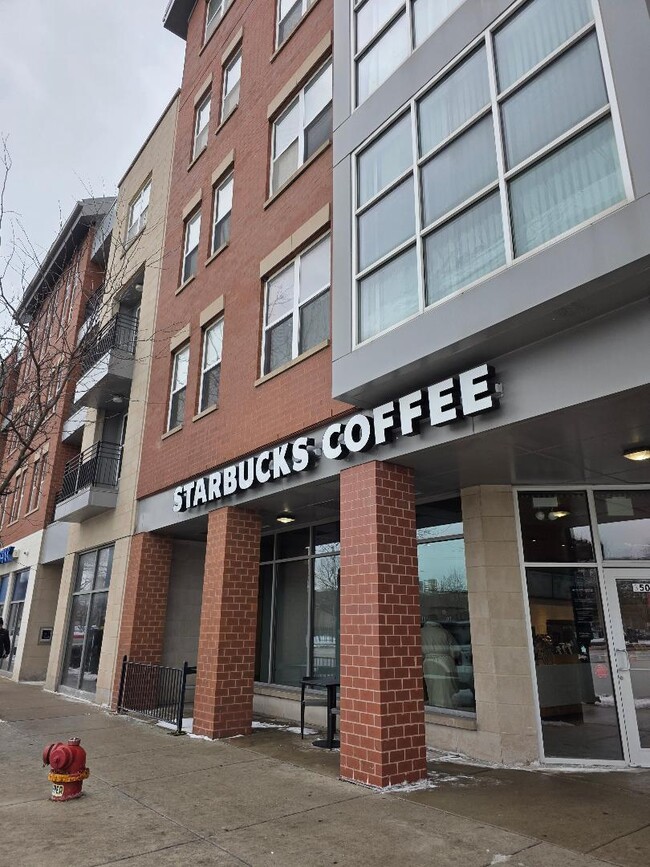 Building Photo - 3506 S State St