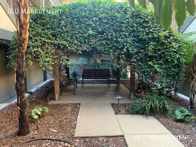 Building Photo - 4521 55th St