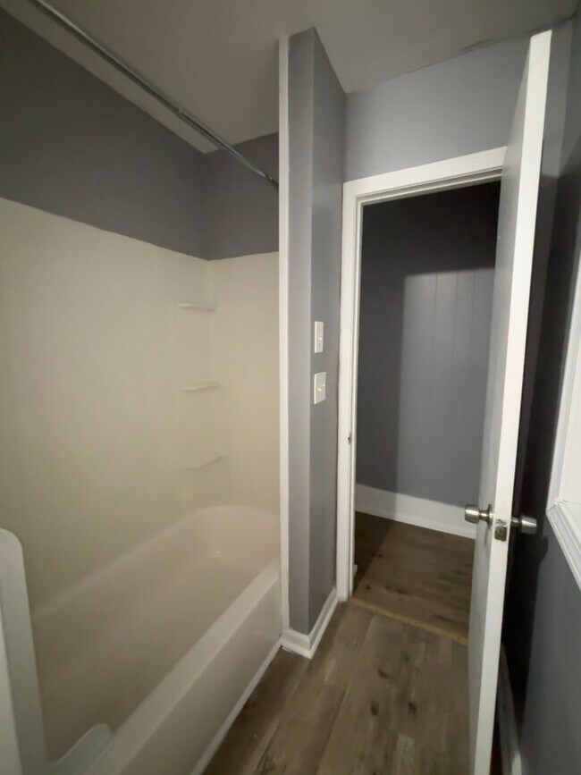 Foto del edificio - 2 Bedroom Duplex