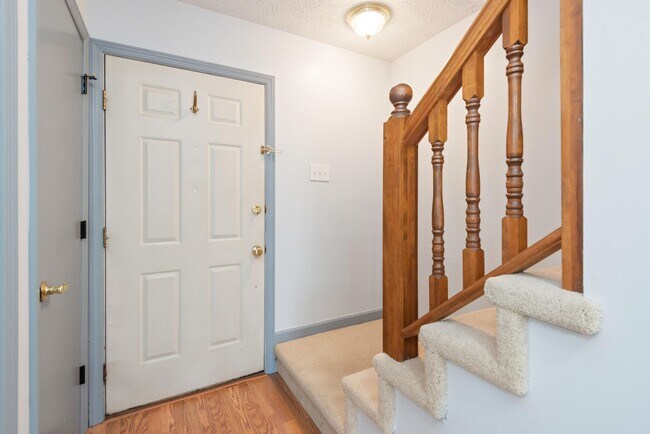 Building Photo - 4417 Washington Ct