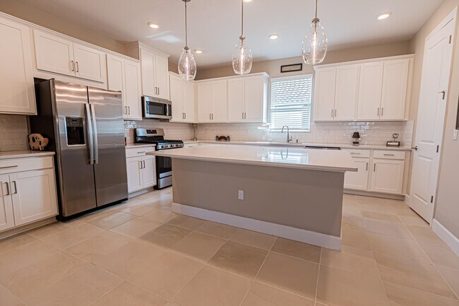 Foto del edificio - 12877 SW Ambra St.