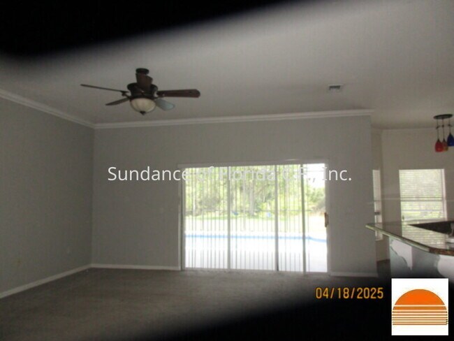 Building Photo - Available Mid April