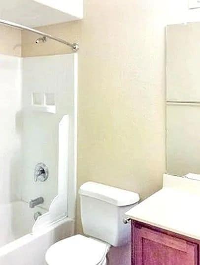 Building Photo - 112 Rush Haven