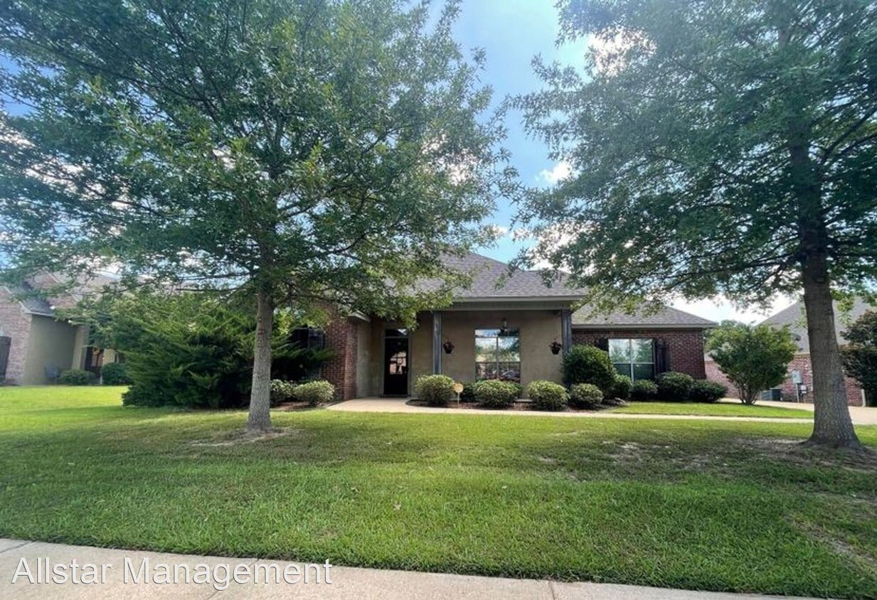 3 br, 2 bath House 112 Copper Ridge Court House for Rent in Madison