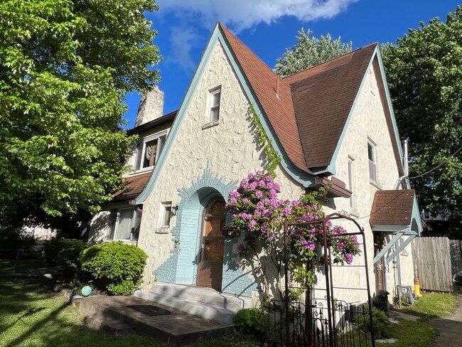 Foto del edificio - 148 Church St