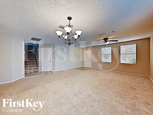 Foto del edificio - 6113 Highfield Park