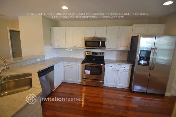 Building Photo - 1090 Lancewood Pl W