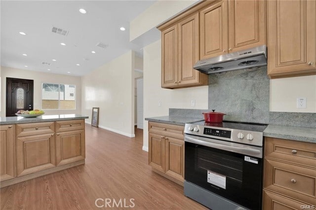 Building Photo - 320 S Lincoln Ave