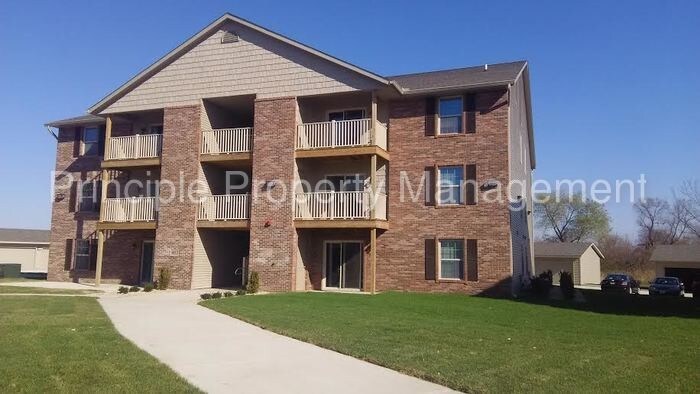 Primary Photo - Pet Friendly Building at Woodsage Apartments