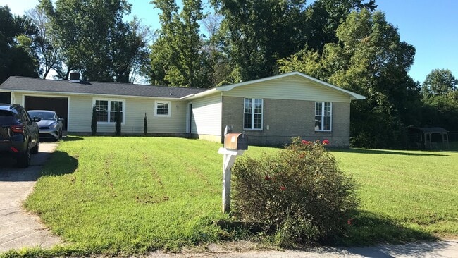 Building Photo - 109 Baysden Dr