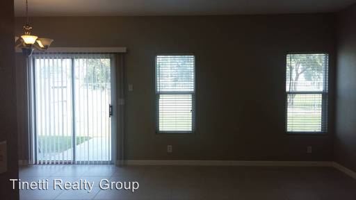 Foto del edificio - 1044 Fairway Dr