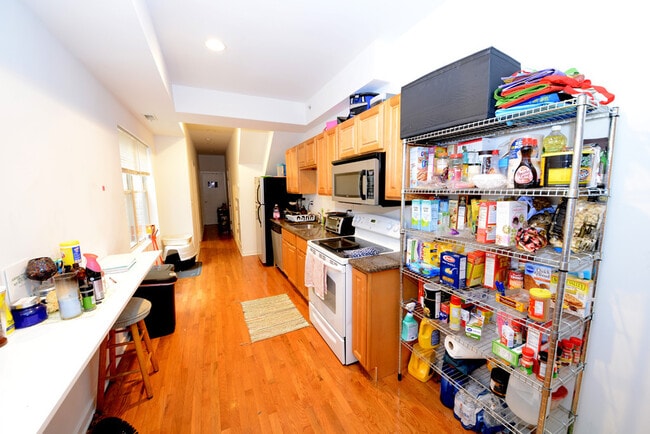 Foto del edificio - 1845 N 17th St