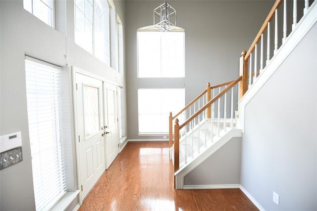 Foto del edificio - 2701 Creekside Way