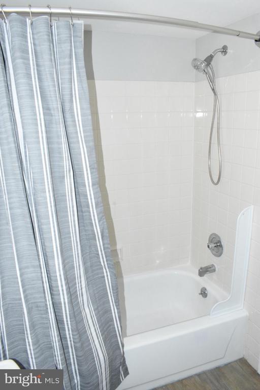 Foto del edificio - 1606 Mountainview Dr