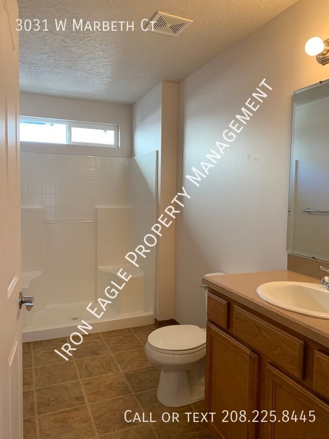 Building Photo - 3031 W Marbeth Ct