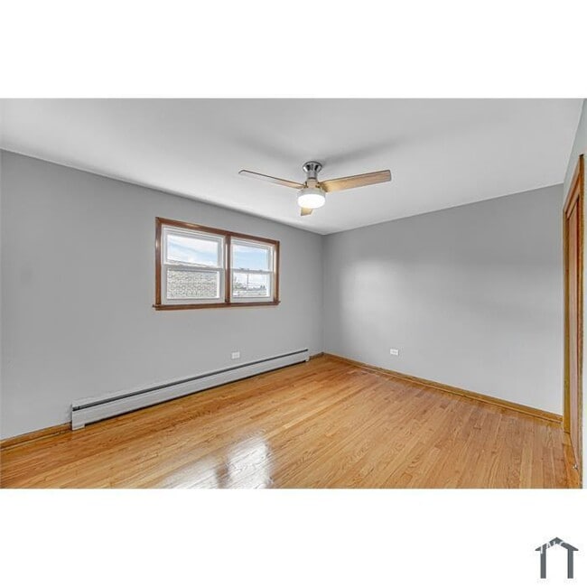 Building Photo - 7900 S Whipple St