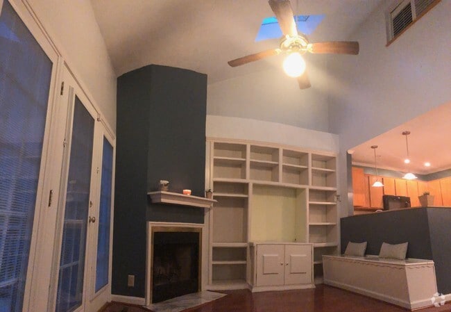 Building Photo - 5210 Village Way