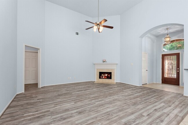 Building Photo - 28223 Sweet Oak Ln