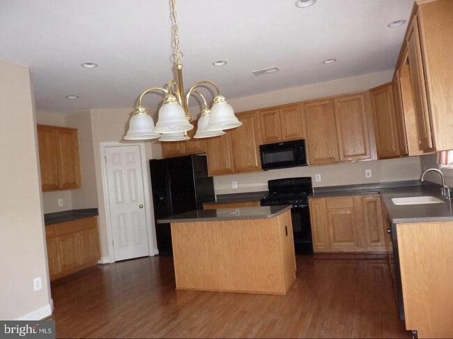 Building Photo - 607 Masters Dr
