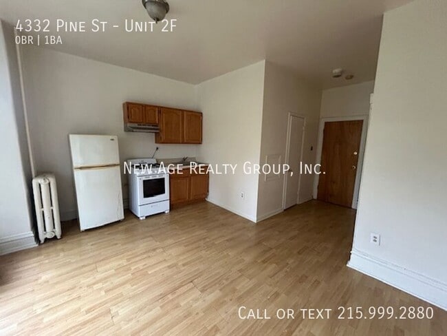 Building Photo - 4332 Pine St