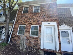 Building Photo - 611 Anvil Rd