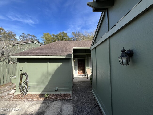 Building Photo - 162 Pine Cone Trail