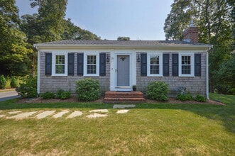 Building Photo - 31 Garrison Rd