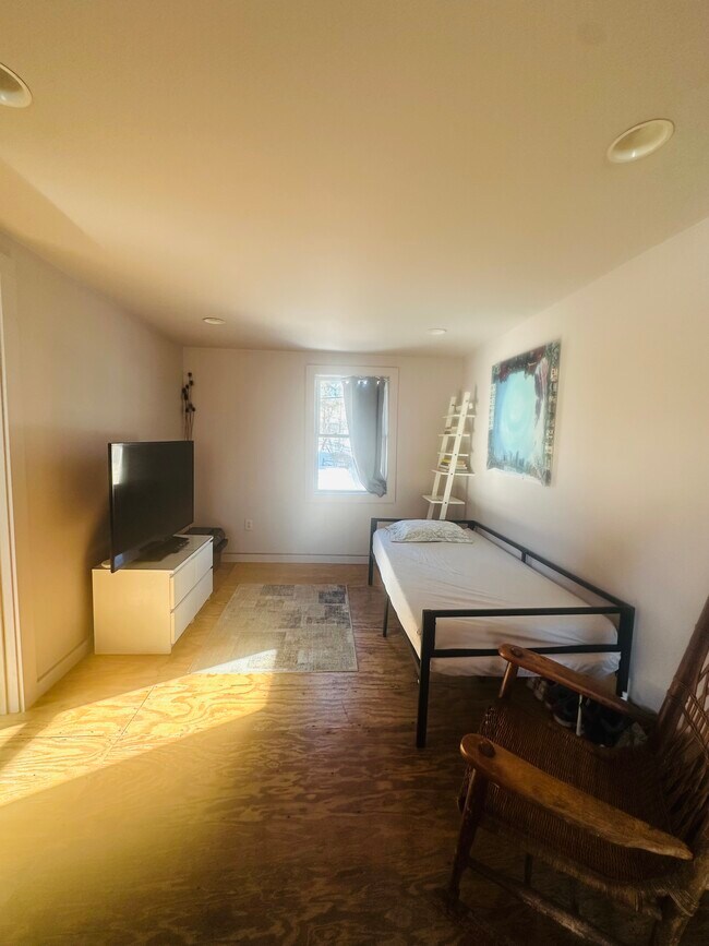 Foto del edificio - 51946 NY-10