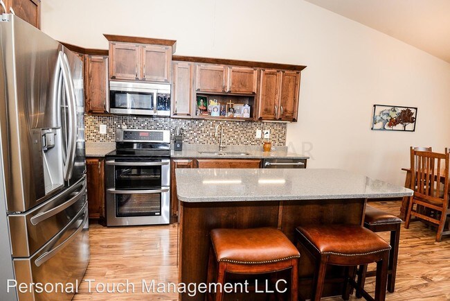Foto del edificio - 4 br, 2 bath House - 5984 61st Ave S