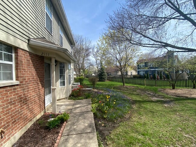 Building Photo - 2111 Camden Ln